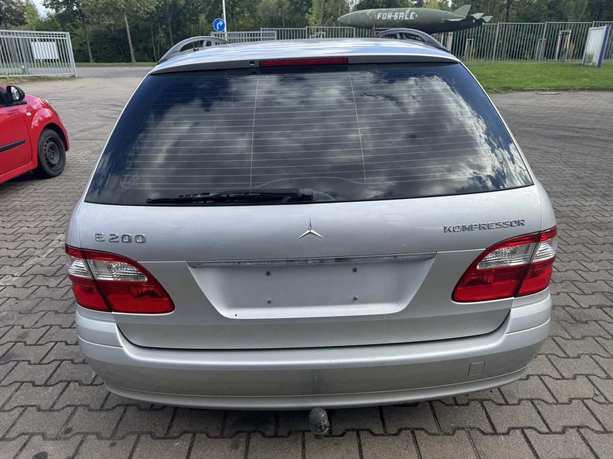 Mercedes E Klasse W211 S211 original Kotfl&uuml;gel vorn rechts 744 Brillantsilber Bj.2005